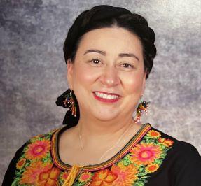 Headshot of Sandra Aguirre-Magaña